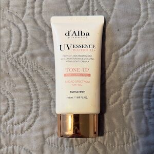 d’Alba UV Essence Waterfull+ Tone-Up Pink Correcting Sunscreen